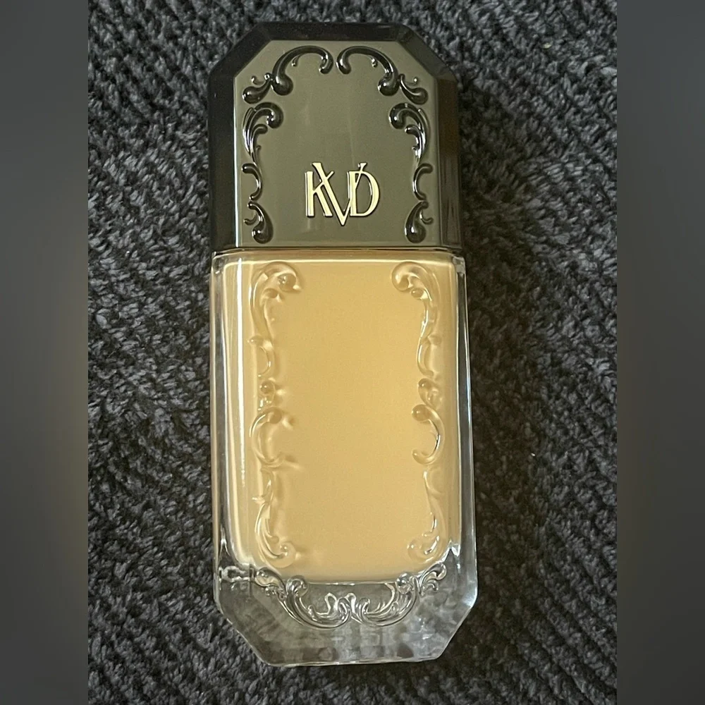 KVD Good Apple Tan 057 Full-Coverage Transfer-Proof Serum Foundation